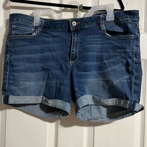 Arizona Jean Shorts.